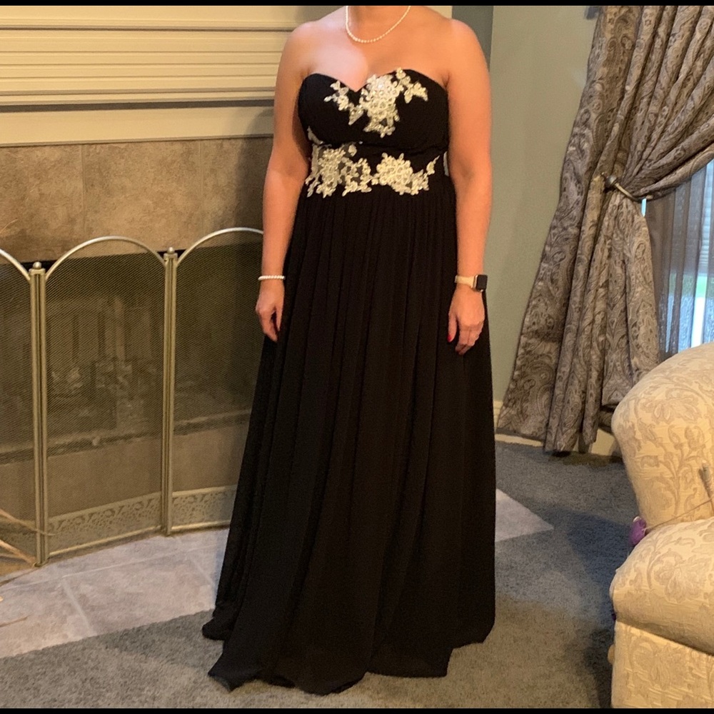 Black and White formal strapless dress